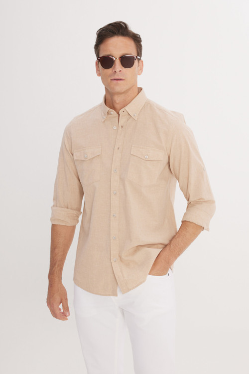 Erkek Bej Slim Fit Dar Kesim Düğmeli Yaka Oxford %100 Pamuk Gömlek