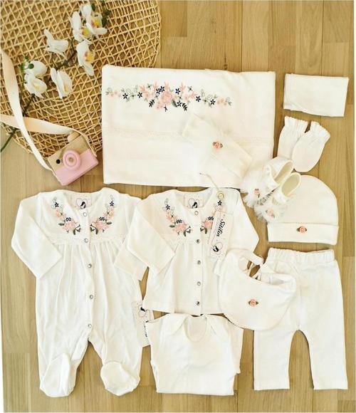 Kız Bebek Natural Kanaviçe Ekru Hastane Çıkışı Sitilin Kutulu Bebek Hediye Seti STL11007