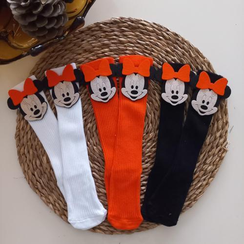 Kız Bebek Beyaz Turuncu Siyah Mickey Minnie Mouse Keçe Figürlü Dizaltı Çorap
