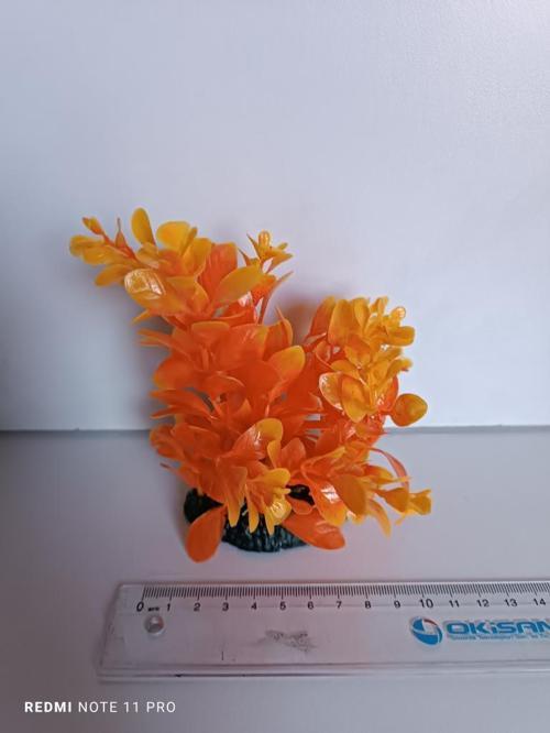 Akvaryum Plastik Bitki 11X9X6 cm M-405