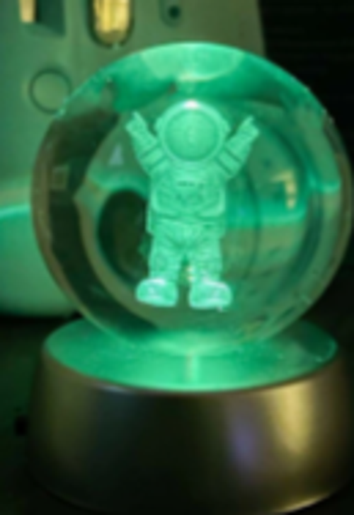 ASTRONOT Plastik altlıklı Işıklı Cam Küre 6cm