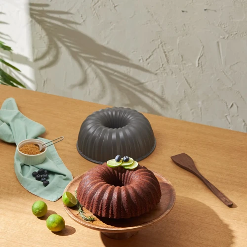 Griss Hardstone Gri Döküm Kek Kalıbı 24 cm