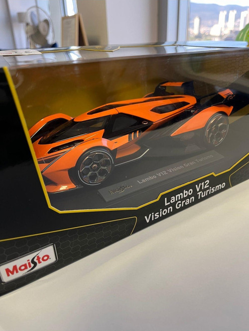 Lamborghini V12 Vision Gran Turismo 1:18