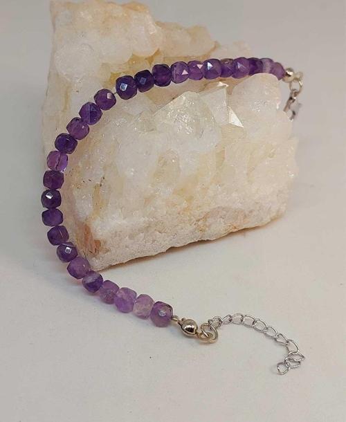 Ametist Taşı Küp Şekilli Faset Kesim 5mm Bileklik (45314)