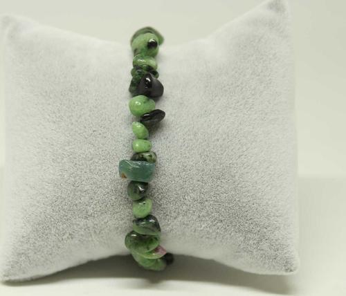 Anyolit (Rubizoit, Rubyzoisit) Taşı Küçük Taşlar Bileklik (22200)