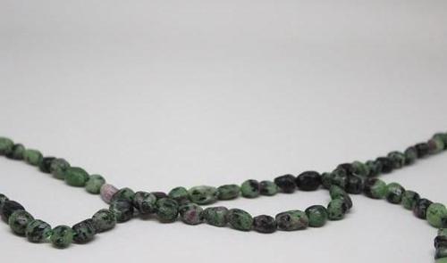 Bileklik Boy Anyolit (RUBİZOİT - RUBYZOİSİT) Doğal Taş Yarım Dizi (18CM UZUNLUĞUNDADIR)