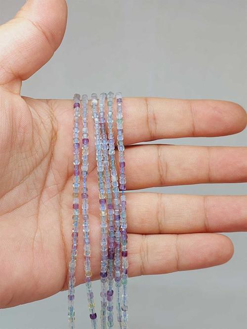 Bileklik Boy Florit Taşı Küp Şekilli Dizi 2mm (51160) Yarım Dizi (17CM UZUNLUĞUNDADIR)