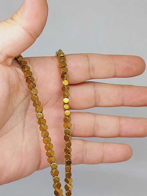Hematit Taşı Şekilli 3.5*3.5mm Dizi (52322)