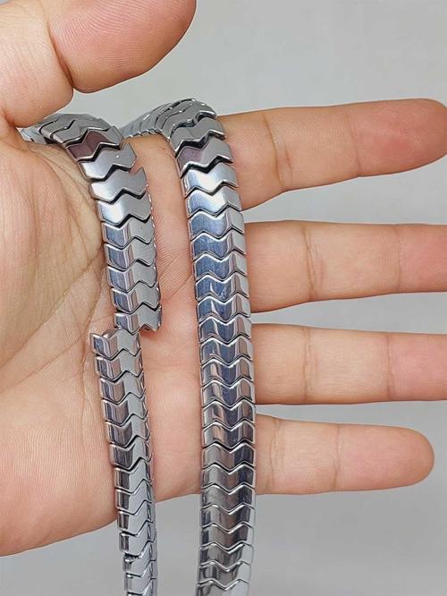 Hematit Taşı Şekilli Çift Delikli 4.5*12mm Dizi (52308)