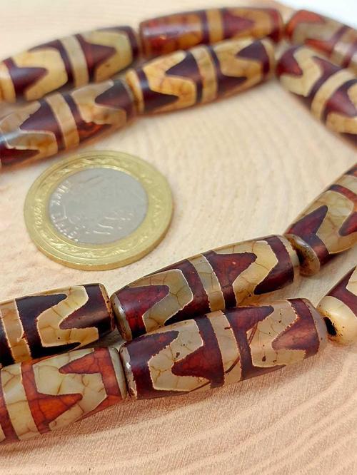 Çift Kaplan Dişi Tibet Akik Taşı Silindir Kesim 10x30mm/adet (45808-1)