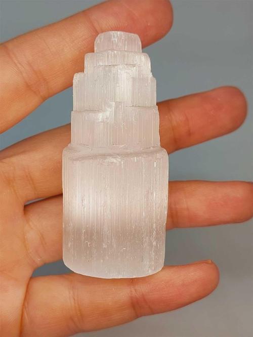 Selenit Taşı Kule 6cm