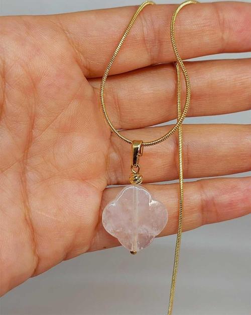 Pembe Kuvars Taşı Kolye Ucu Yonca Temalı Altın Kaplama Zincirli (49804)