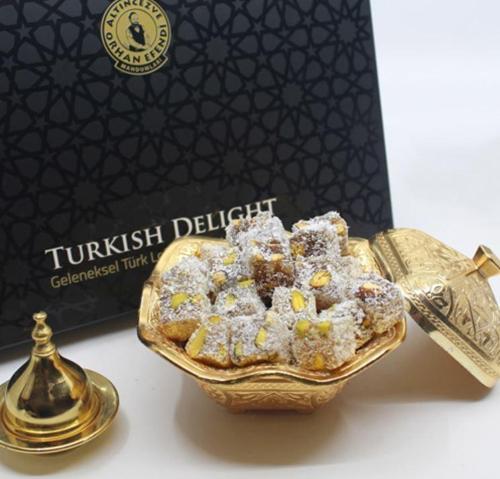 Orhan Efendi Çifte Kavrulmuş Antep Fıstıklı Hindistan Cevizli Lokum 400 G