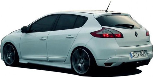 Renault Megane 3 Marşpiyel Plastik Boyasız 2009-