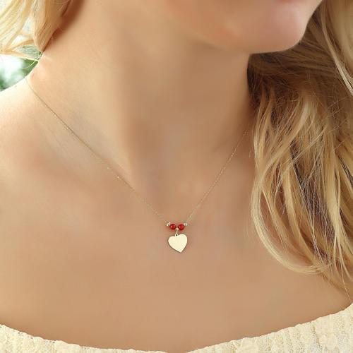 Altın Renkli Taşlı Kalp Kolye