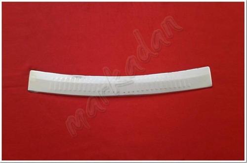 Dacia Duster Arka Tampon Üstü Nikelaj 2010-2017 P.Çelik