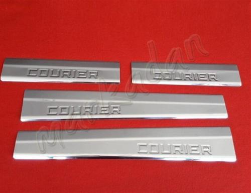 Ford Tourneo Courier Krom Kapı Eşiği 2014-2023 4 Parça Paslanmaz Çelik