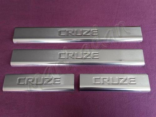 Chevrolet Cruze Krom Kapı Eşiği 2009-2016 4 Parça Paslanmaz Çelik