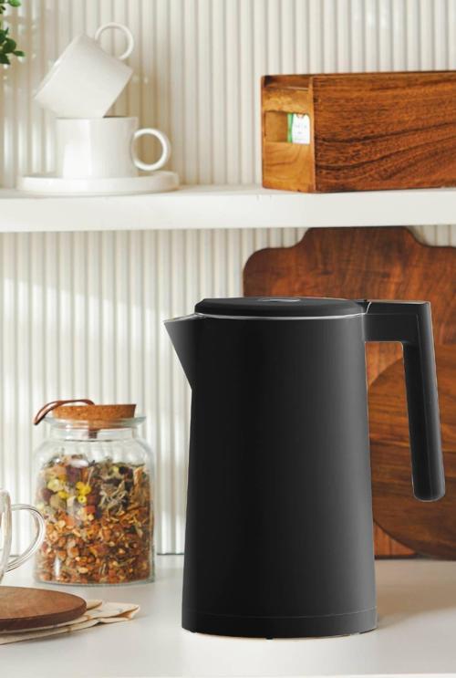 Cool Touch Double Wall Çift Cidarlı 2200W Sıcaklık Ayarlı 1,7Lt Su Isıtıcı