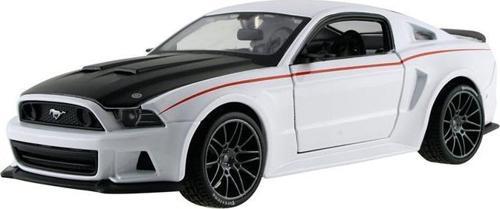 1/24 2014 Ford Mustang Street Racer Beyaz