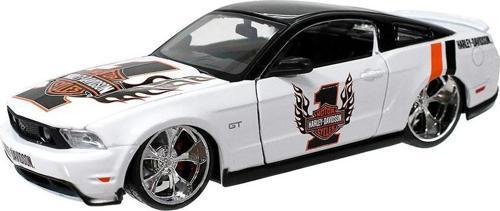 Ford Mustang GT 1:24 Model Araba Beyaz