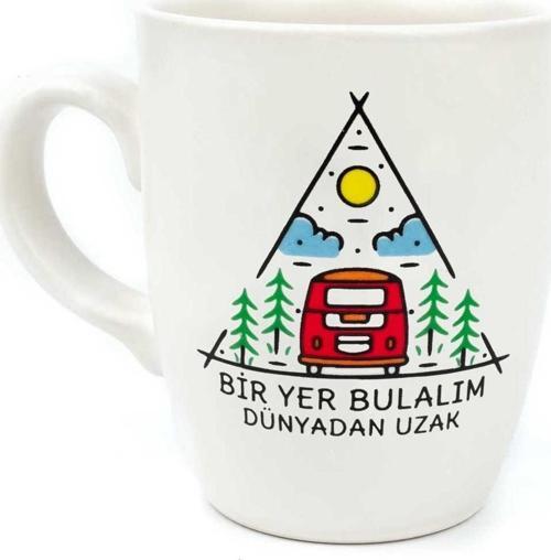 Bir Yer Bulalım Dünyadan Uzak 02 Krem Oval Kupa - Hediye Seramik Kupa