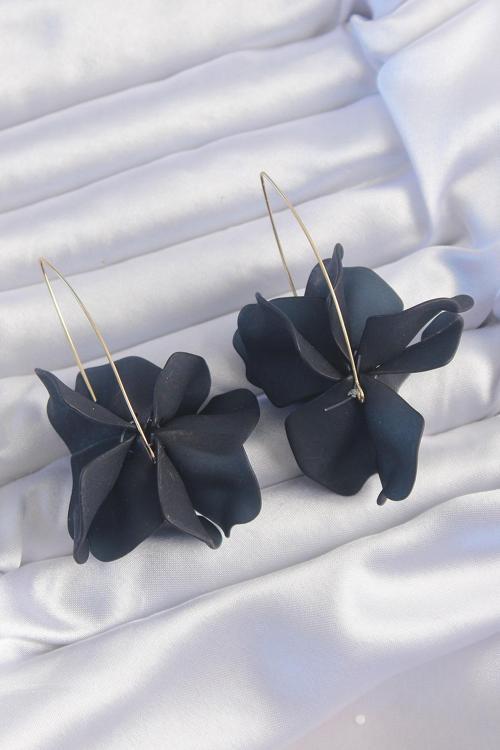Pirinç Siyah Renkli Flora Küpe - EBJ240820W26627