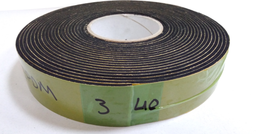 Kapı Pencere Bandı Yapışkan Sünger 3 mm Kalınlık 40 mm Genişlik 10 Metre Uzunluk / EVA-3*40