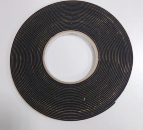 Kapı Pencere İzolasyon Bandı Yapışkan Sünger 2 mm Kalınlık 10 mm Genişlik 10 Metre Uzunluk / EPDM-2*10