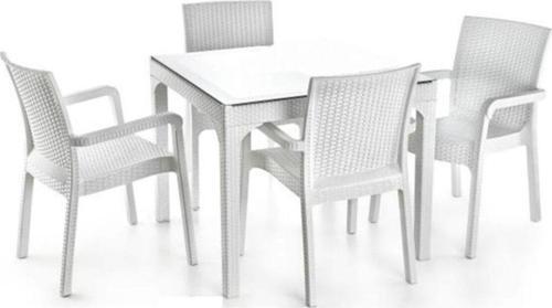 Werty 4 Sandalye 4 Minder 90*90 Camlı Rattan Masa Takım