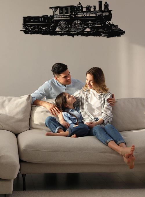 Kara Tren Metal Duvar Dekoru