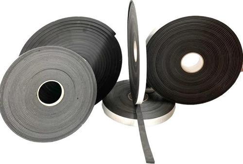 YAPIŞKANLI EVA SÜNGER ŞERİT 5 x 30 MM (20 METRE) 