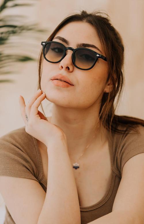 VG1063 02 49 Unisex Güneş Gözlüğü