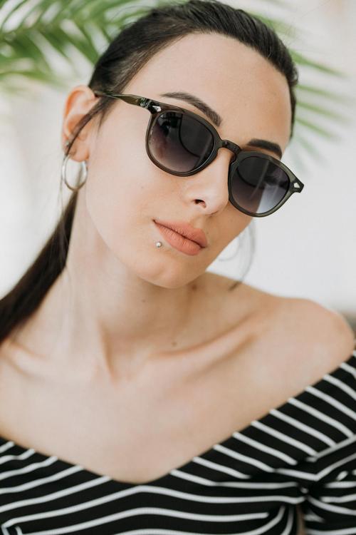 VG1063 26 49 Unisex Güneş Gözlüğü