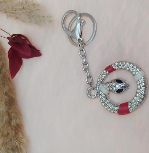 Swaroski Taşlı Yılan Temalı Metal Lüks Anahtarlık Çanta Süsü