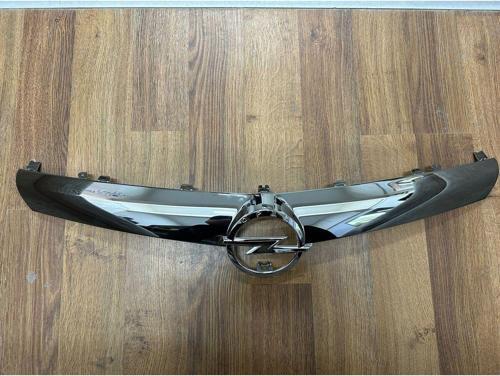 Opel Astra J Ön Panjur Krom 2010-2012