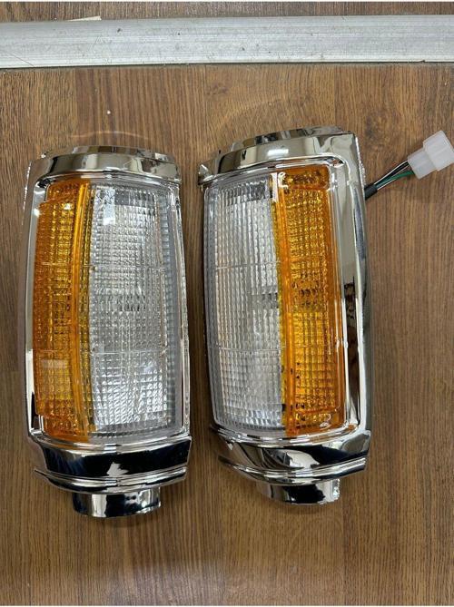 Mitsubishi L200 Uyumlu Nikelaj Sağ Sol Sinyal Lambası Set 1993-1998