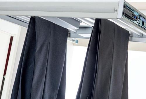 TAVAN BAĞLANTILI ALÜMİNYUM RAYLI PANTALONLUK 65 CM