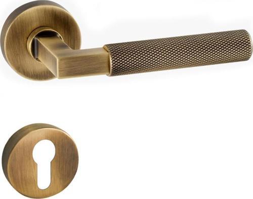 BT OLİFKA MAT VERNİK ROZETLİ KAPI KOLU TAKIM-Yale Kol