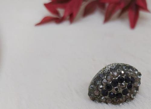 Hdmarketim Kadın Yüzük Otantik  Swaroski Taşlı Gri Renk Yüzük