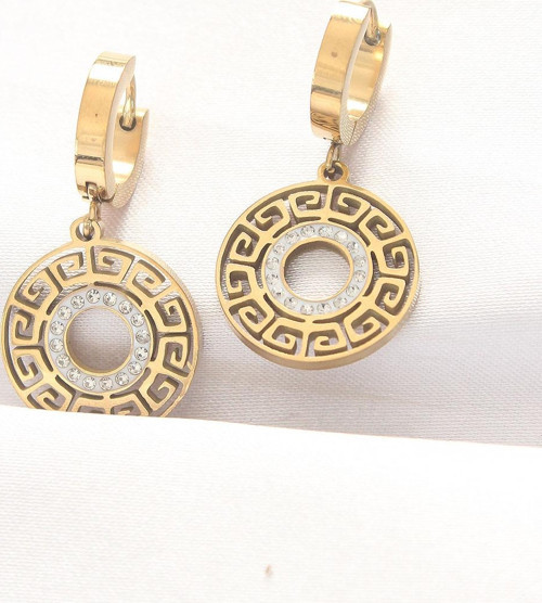 Pirinç Gold Renk Taşlı Oval Küpe