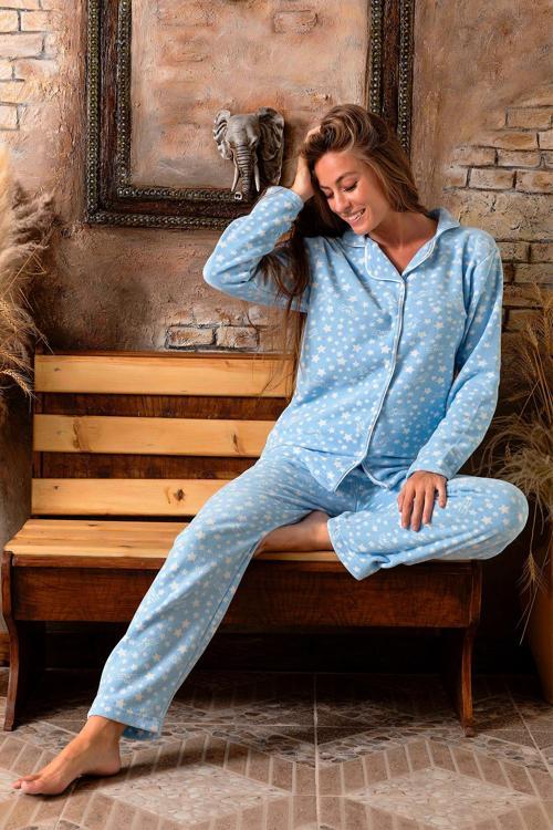 Kışlık Yılbaşı Desenli Kadın Gömlek Polar Pijama Takımı- Geyikli Yılbaşı Pijaması