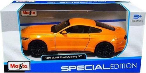 -1/24 2015 Ford Mustang GT Model Araba