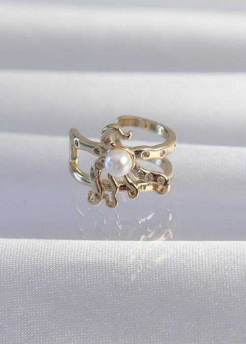 Pirinç Gold Renk İncili Ahtapot Earcuff Küpe - TJ-BKP9333