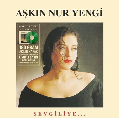 Aşkın Nur Yengi Sevgiliye Siyah Plak