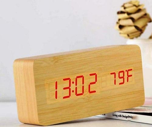 VIP WOODEN CLOCK RED LİGHT DİGİTAL KREM AHŞAP GÖRÜMÜMLÜ DİJİTAL SAAT SESE DUYARLI ALARM DERECE TARİH