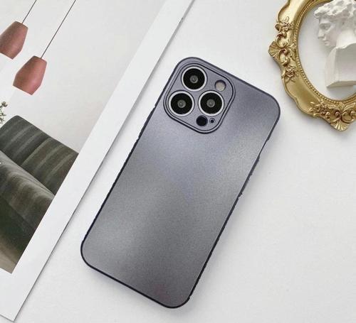 İphone 11 Pro Metalic Renk Kamera Korumalı Kare Silikon Kılıf