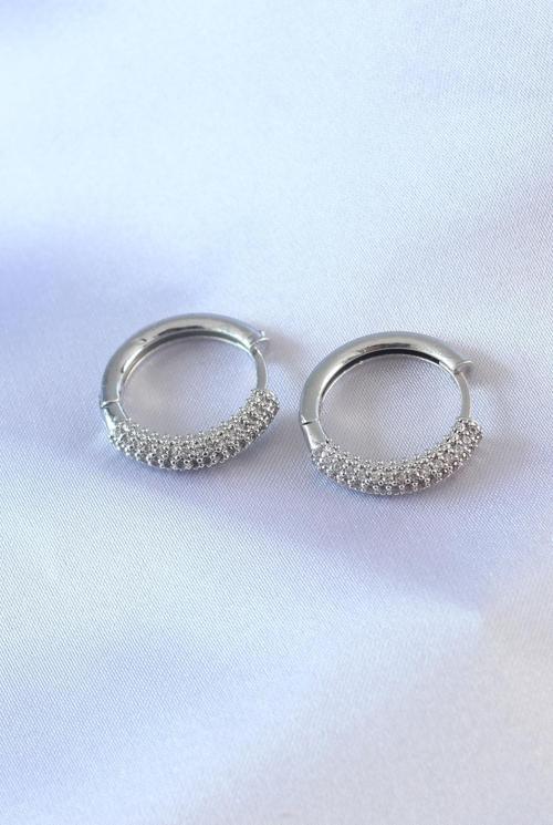 Gümüş Renk Zirkon Taşlı Halka Model Pirinç Kadın Küpe - EBJ240912W28020