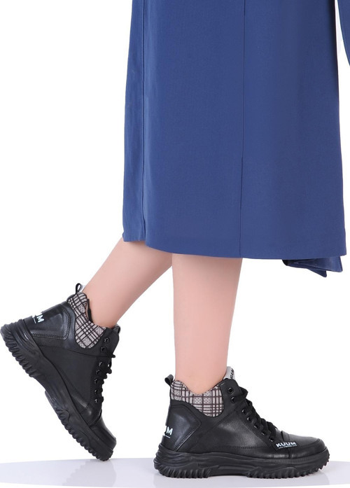 K108908 Siyah Termal Kürklü Kadın Düz Kışlık Bot