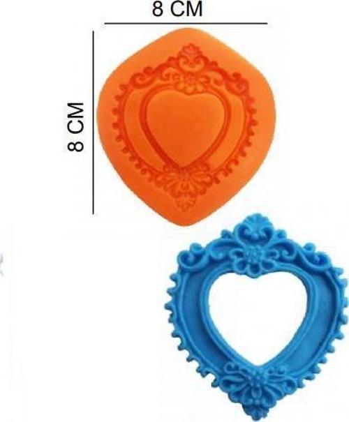 ŞEKER HAMUR KALIBI SİLİKON ÇERÇEVE KALPLİ 8*8 CM